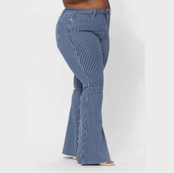 Last 1! 14W Judy Blue hi Waist Super Flare Pin Stripe Dark - Picture 8 of 13